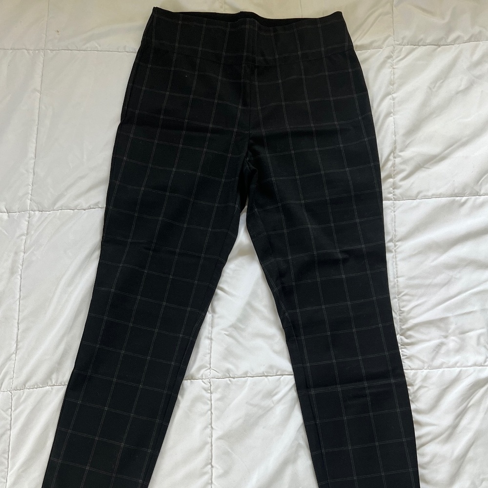 Max Studio Black and Gray Pinstripe Hot Pants